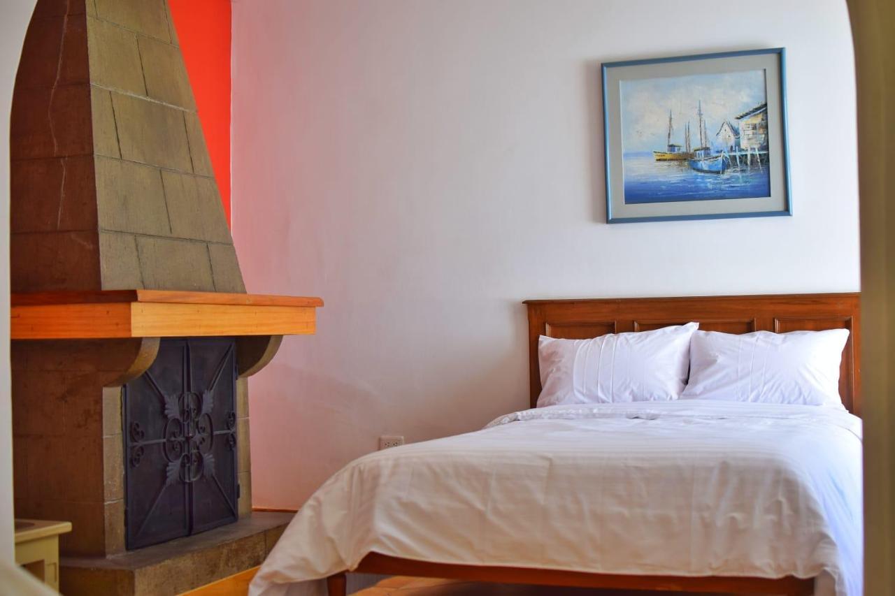 Hotel Ambassador Кито Экстерьер фото